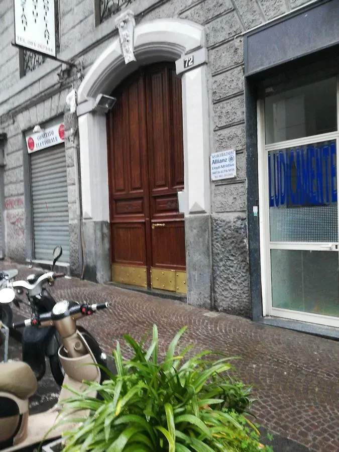 Vivi House Apartment Naples Italy